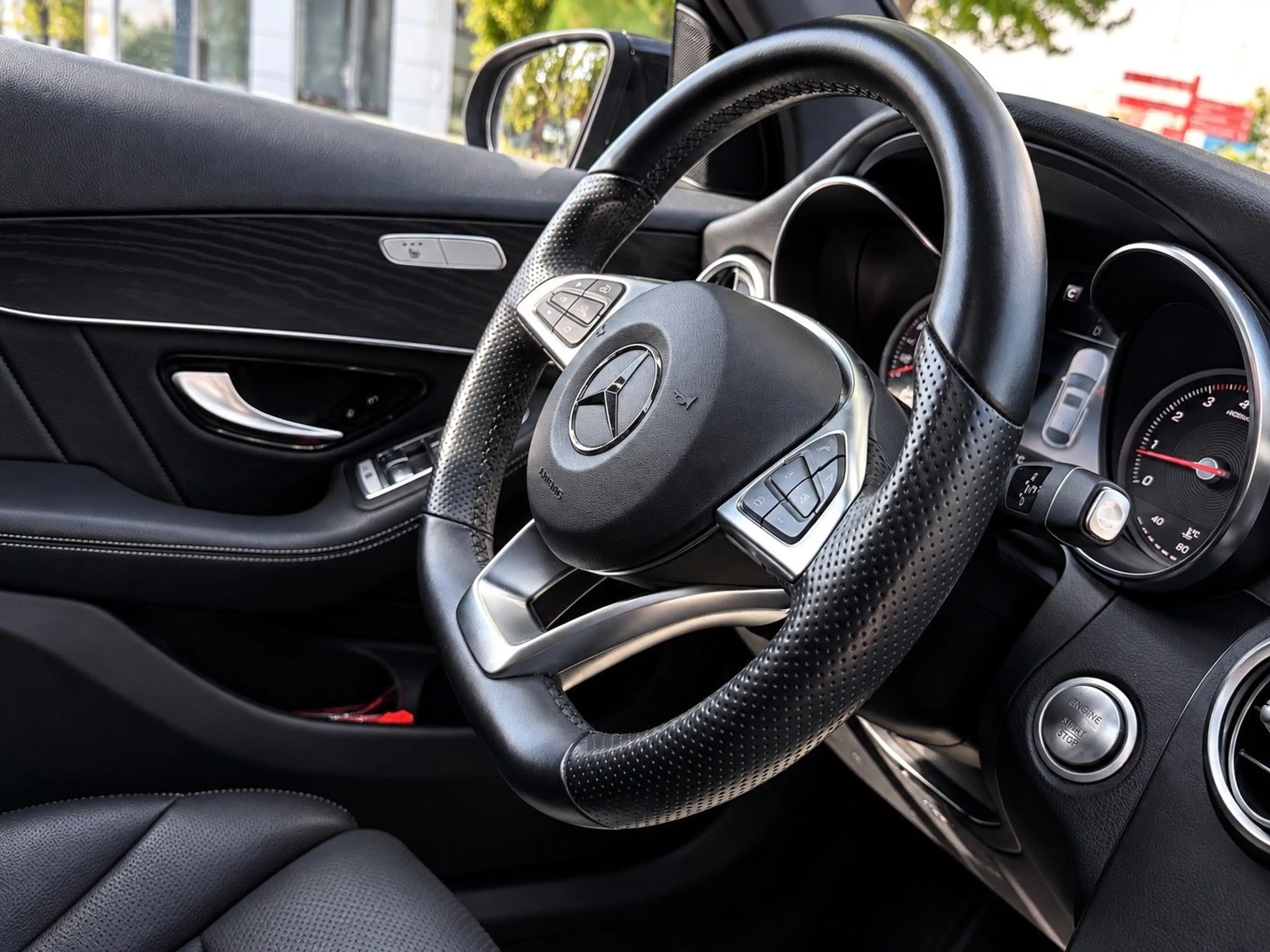 Mercedes-Benz GLC 250 4Matic Coupe,1Hand,AMG-Line,Night,Kamera — photo 9