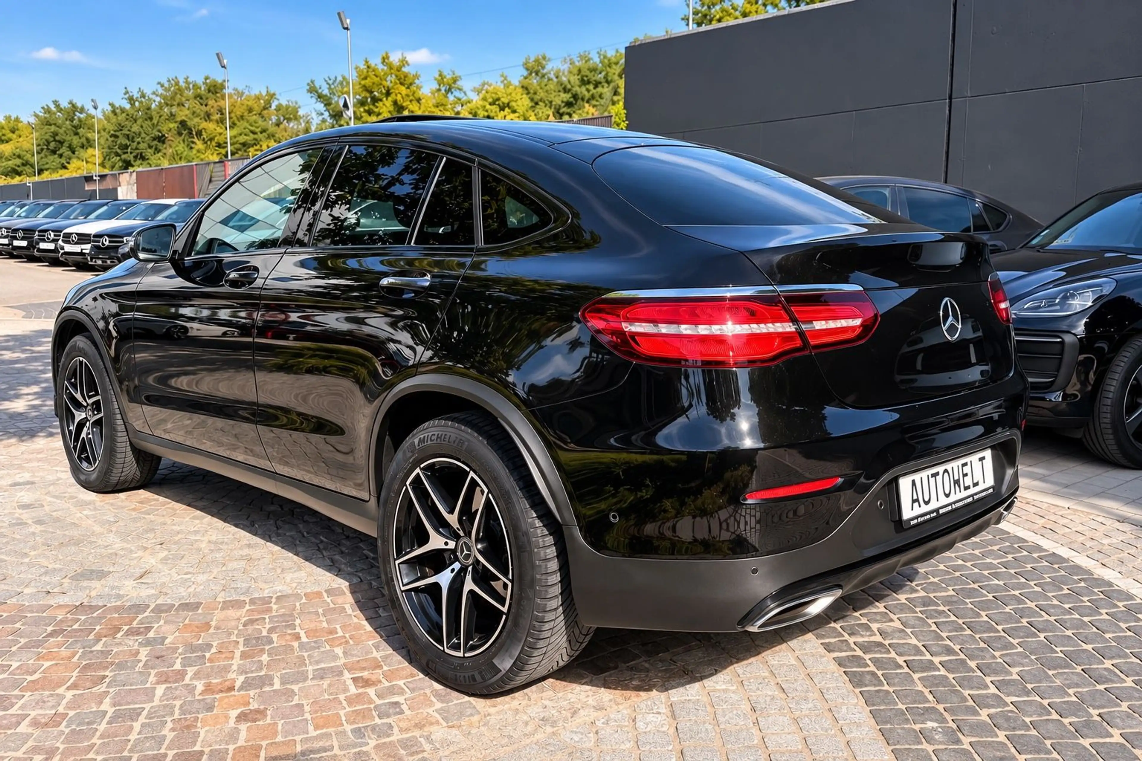 Mercedes-Benz GLC 250 4Matic Coupe,1Hand,AMG-Line,Night,Kamera — photo 6