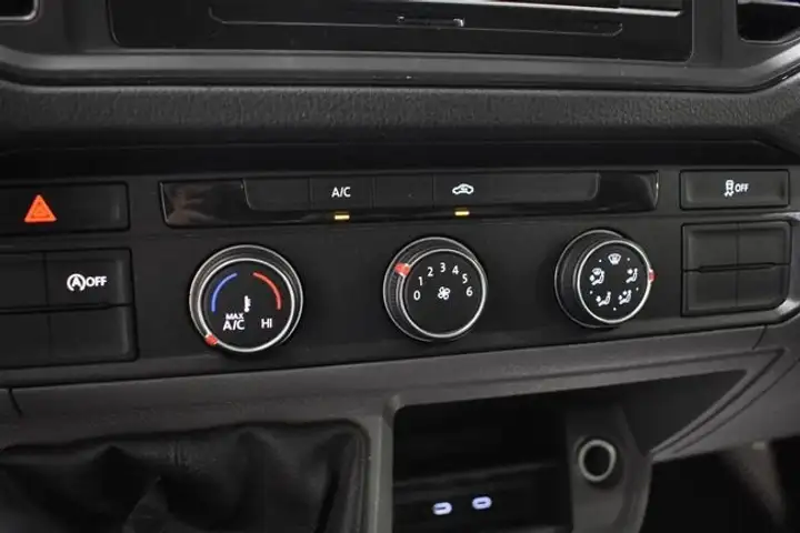 Volkswagen Crafter 2020, foto 9
