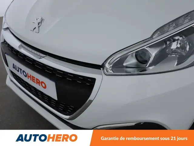 Peugeot 208 view 30