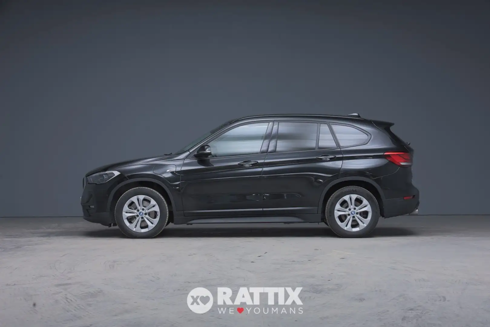 BMW X1 1.5 PHEV Business Advantage xDrive25e Auto Schwarz - 2