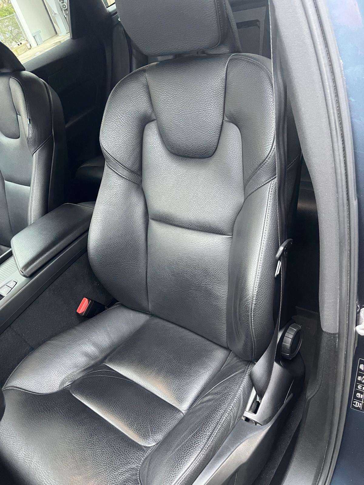 Volvo XC60 XC60 D4 Inscription Premium Edition Aut. Inscription Premium Edition - foto 1