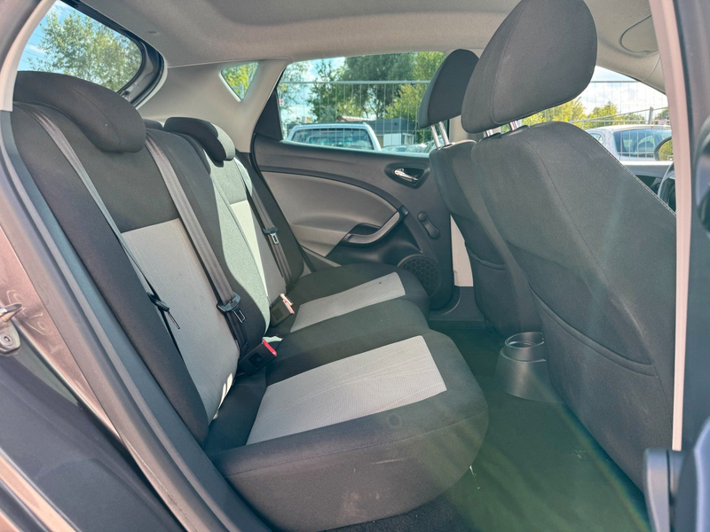 SEAT Ibiza Lim. 1.2 TSI Sun *KLIMA*TEMPOMAT*SHZ* — photo 14