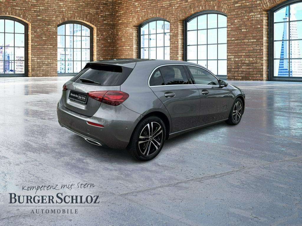 Mercedes-Benz A 180