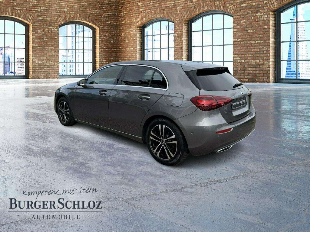 Mercedes-Benz A 180