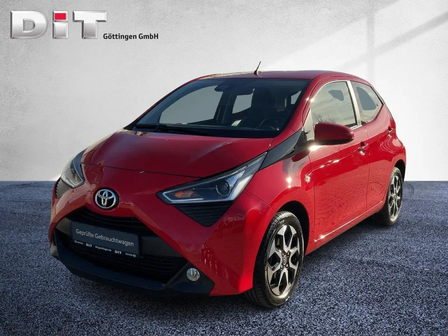 Toyota Aygo 1.0 x-play Team D Klima., SpurH LM KAM Rot - 2