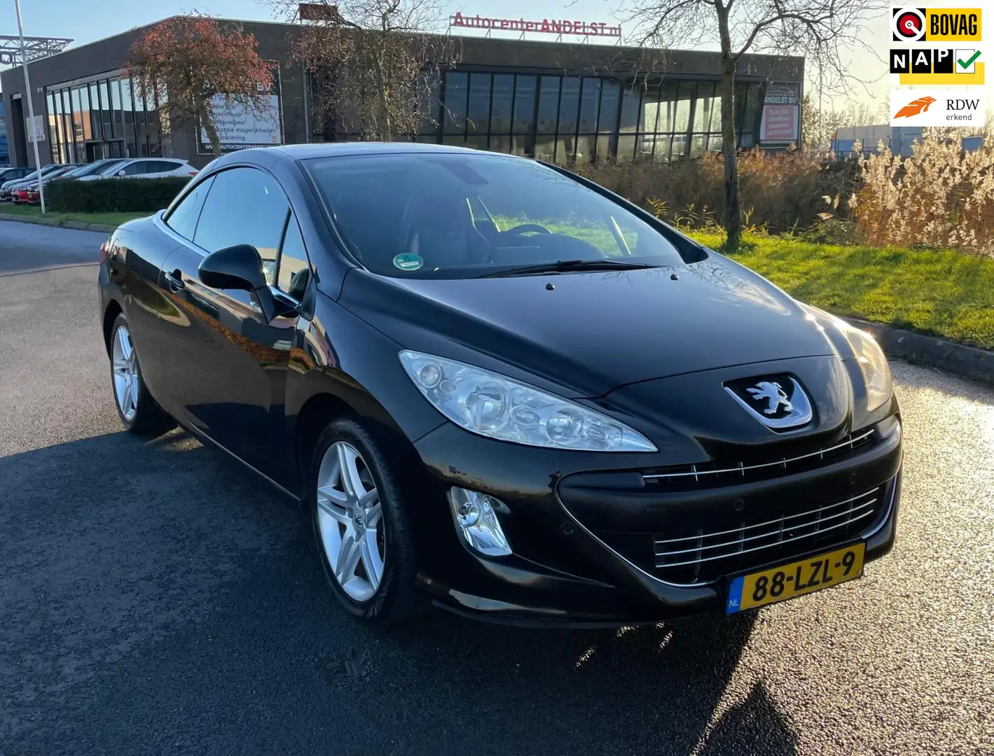 Peugeot 308 CC 1.6 THP Noir & Blanc, Hardtop, Leder, Pdc, Navi Noir - 1