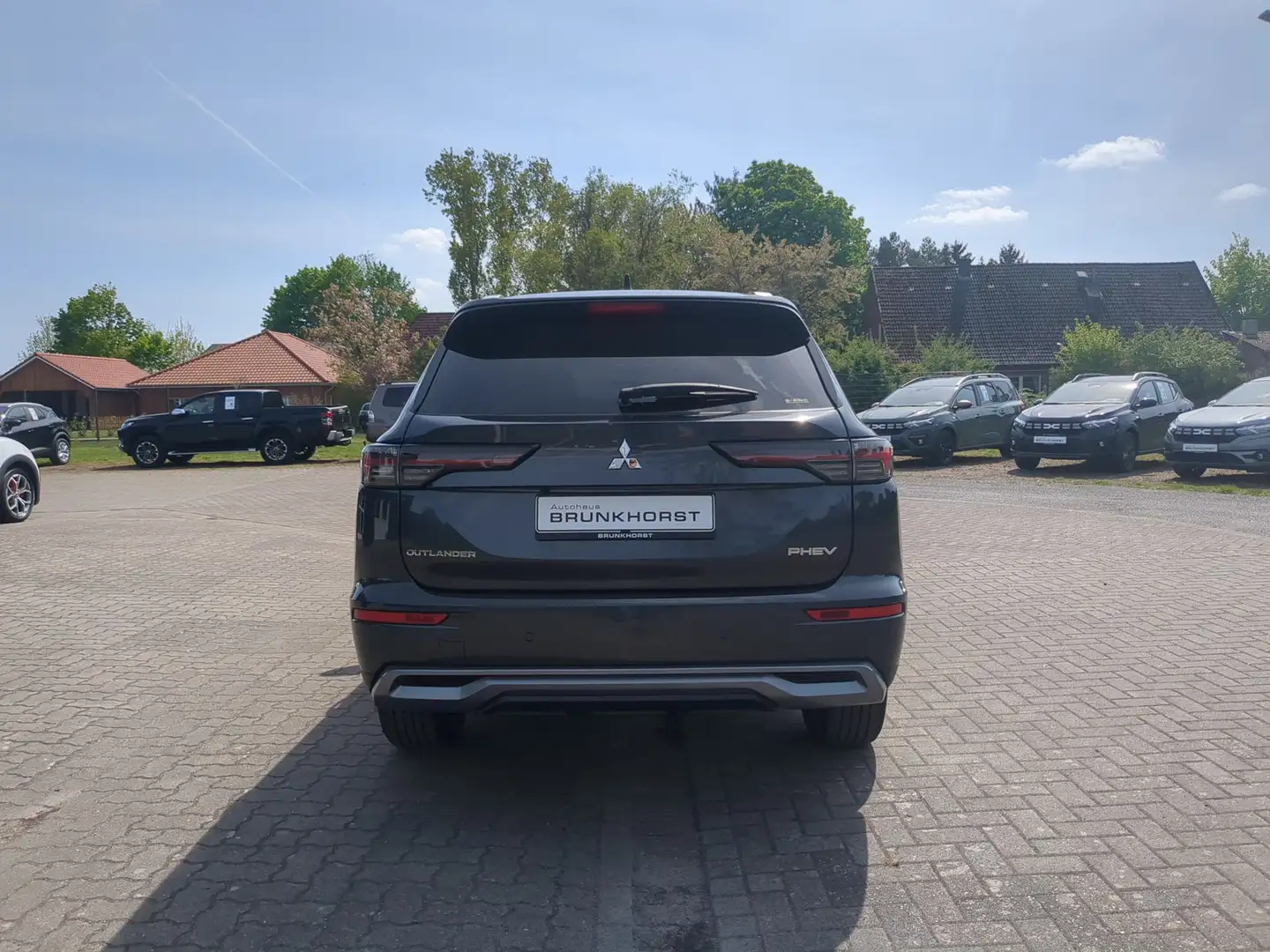 Mitsubishi Plug-in Hybrid Outlander 2.4 Intro Edition Grigio - 2