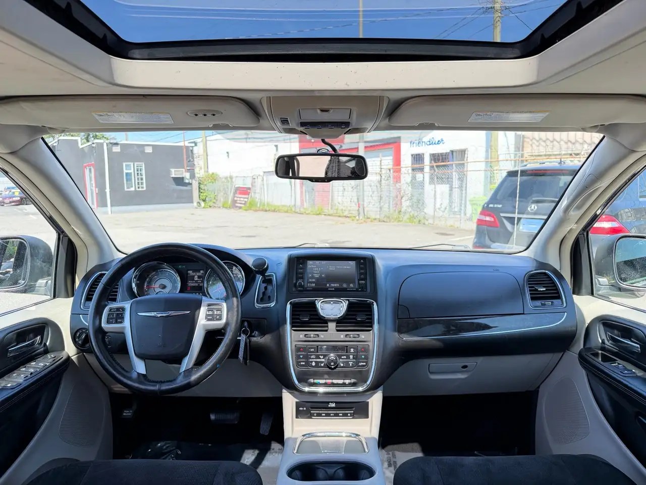 Chrysler Town & Country fotografie Chrysler Town & Country