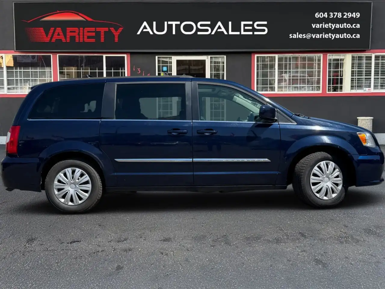 Chrysler Town & Country fotografie Chrysler Town & Country