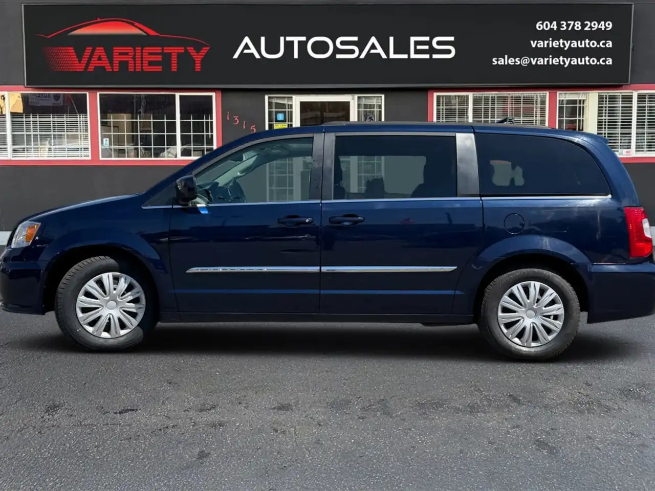 Chrysler Town & Country fotografie Chrysler Town & Country