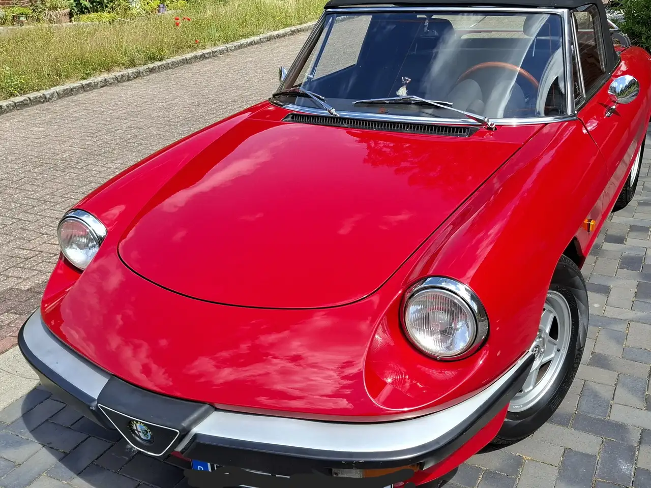 Alfa Romeo Spider 2.0, foto 2