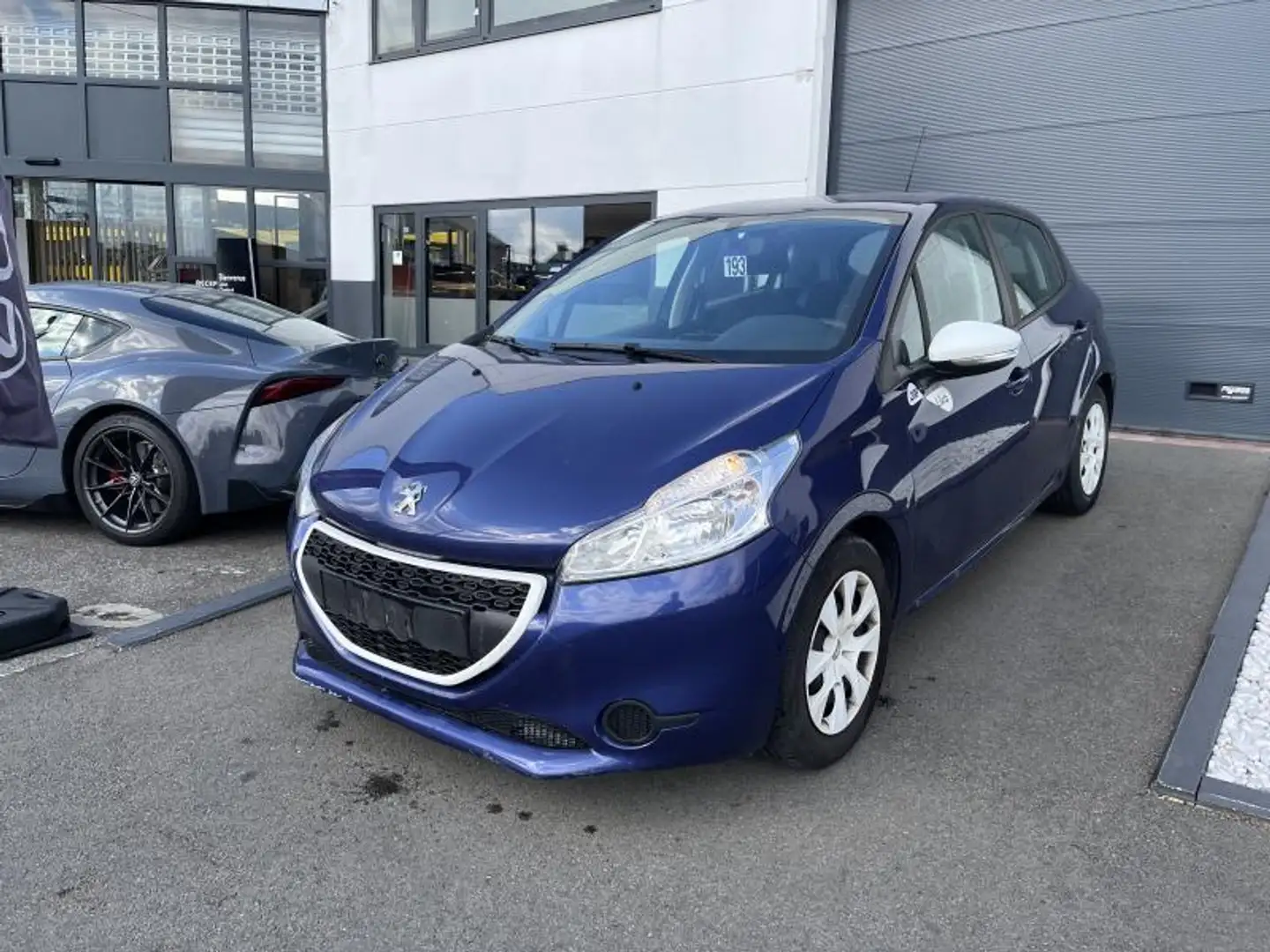 Peugeot 208 !!! MARCHANDS UNIQUEMENT !!! Синій - 1