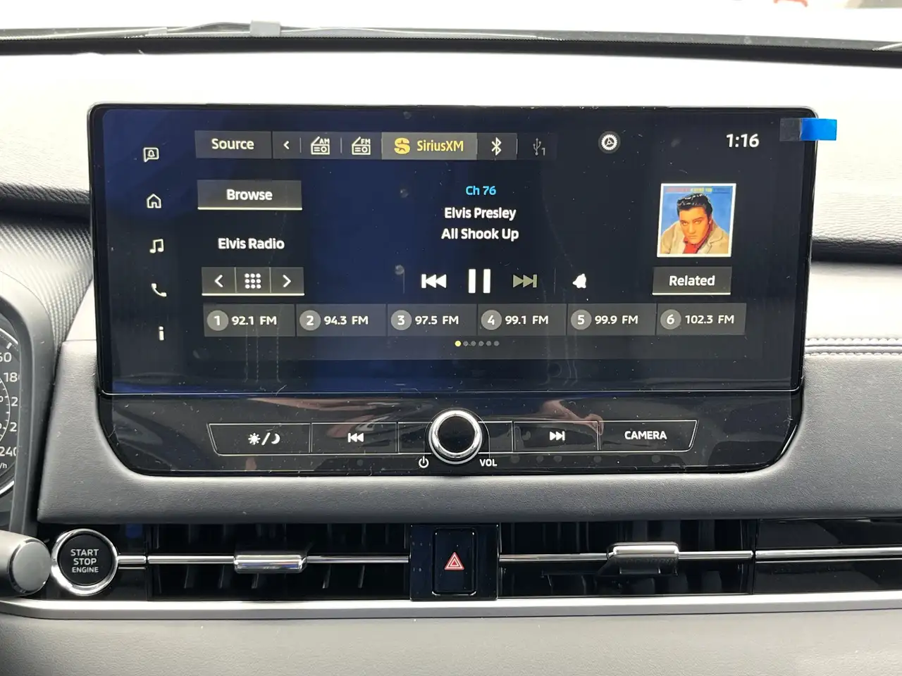 Mitsubishi Outlander снимка Mitsubishi Outlander