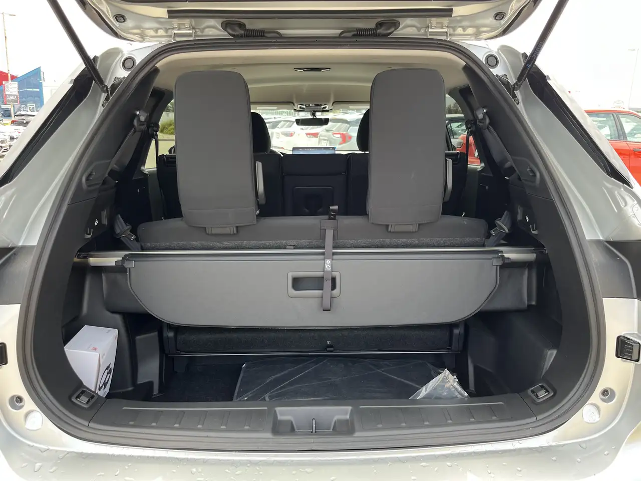 Mitsubishi Outlander снимка Mitsubishi Outlander