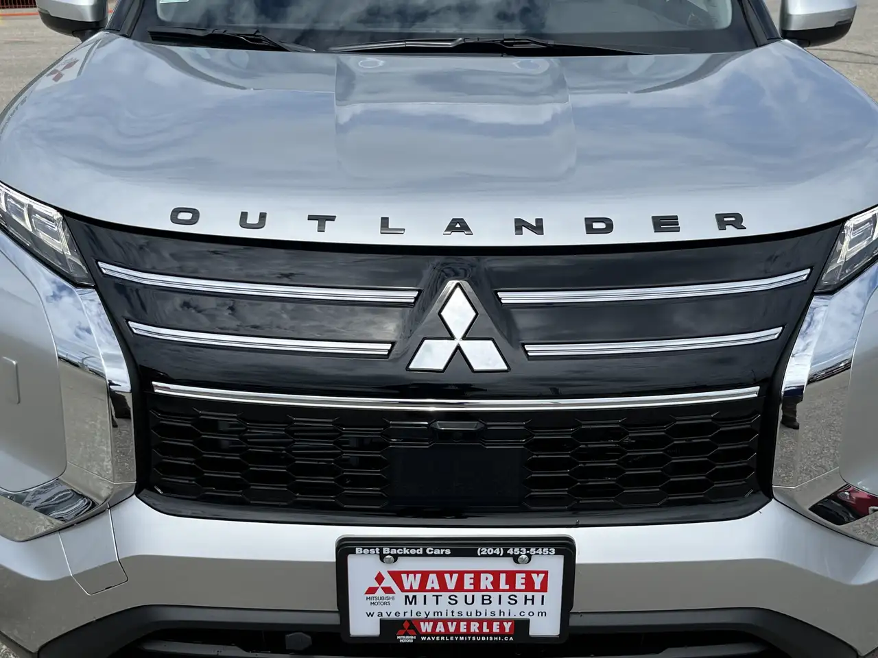 Mitsubishi Outlander снимка Mitsubishi Outlander