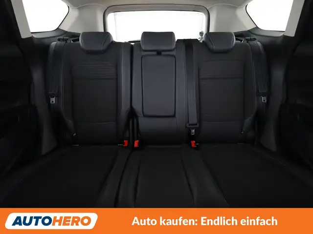 Ford Kuga view 15