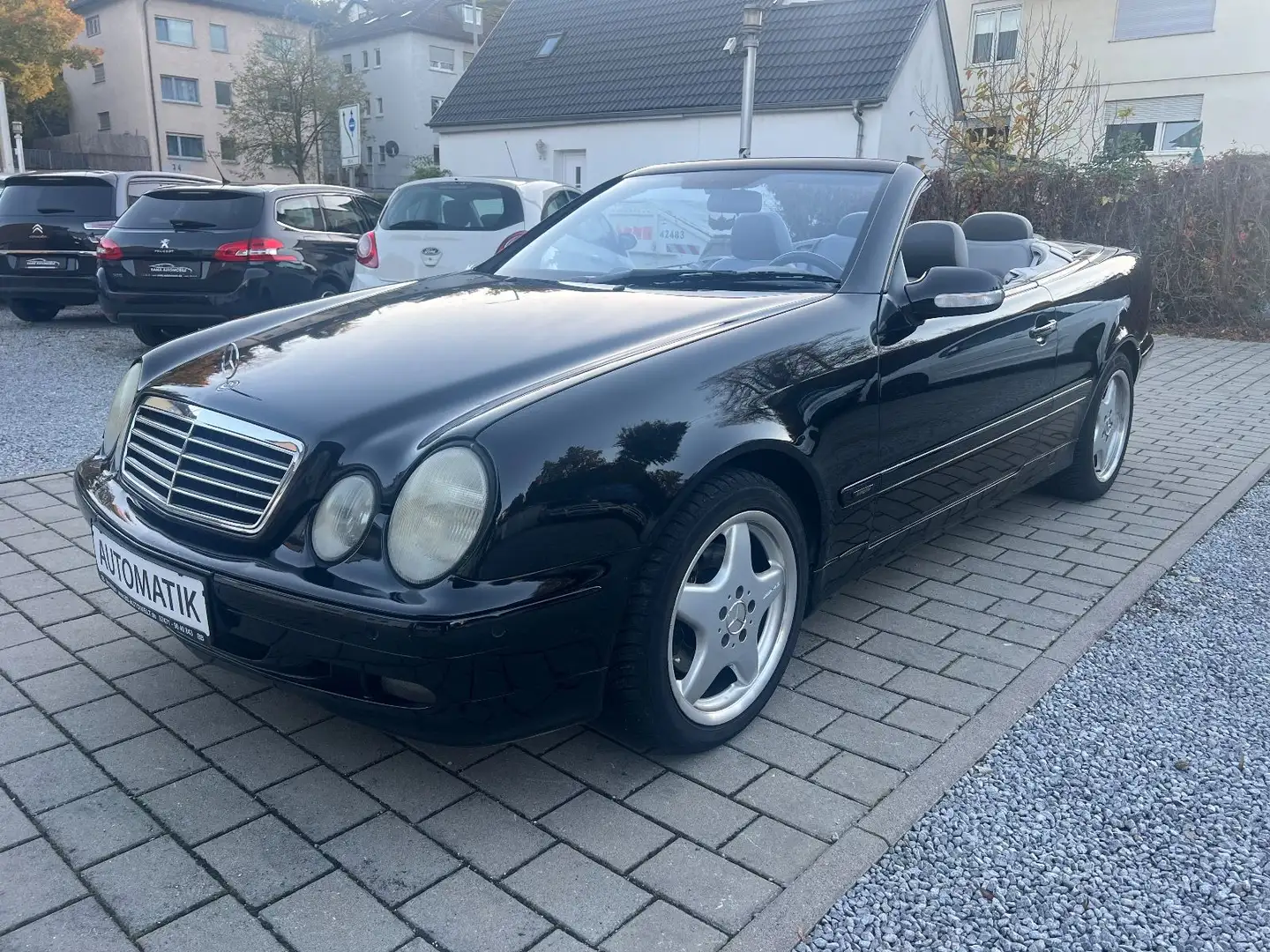 Mercedes-Benz CLK 200 KOMPRESSOR AVANTGARDE LEDER NAVI XENON Noir - 1
