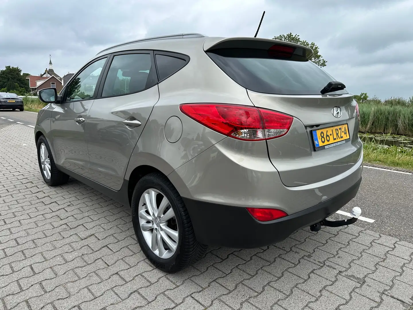 Hyundai iX35 2.0i i-Catcher, Trekhaak, Panorama dak, Camera, Le Gris - 2