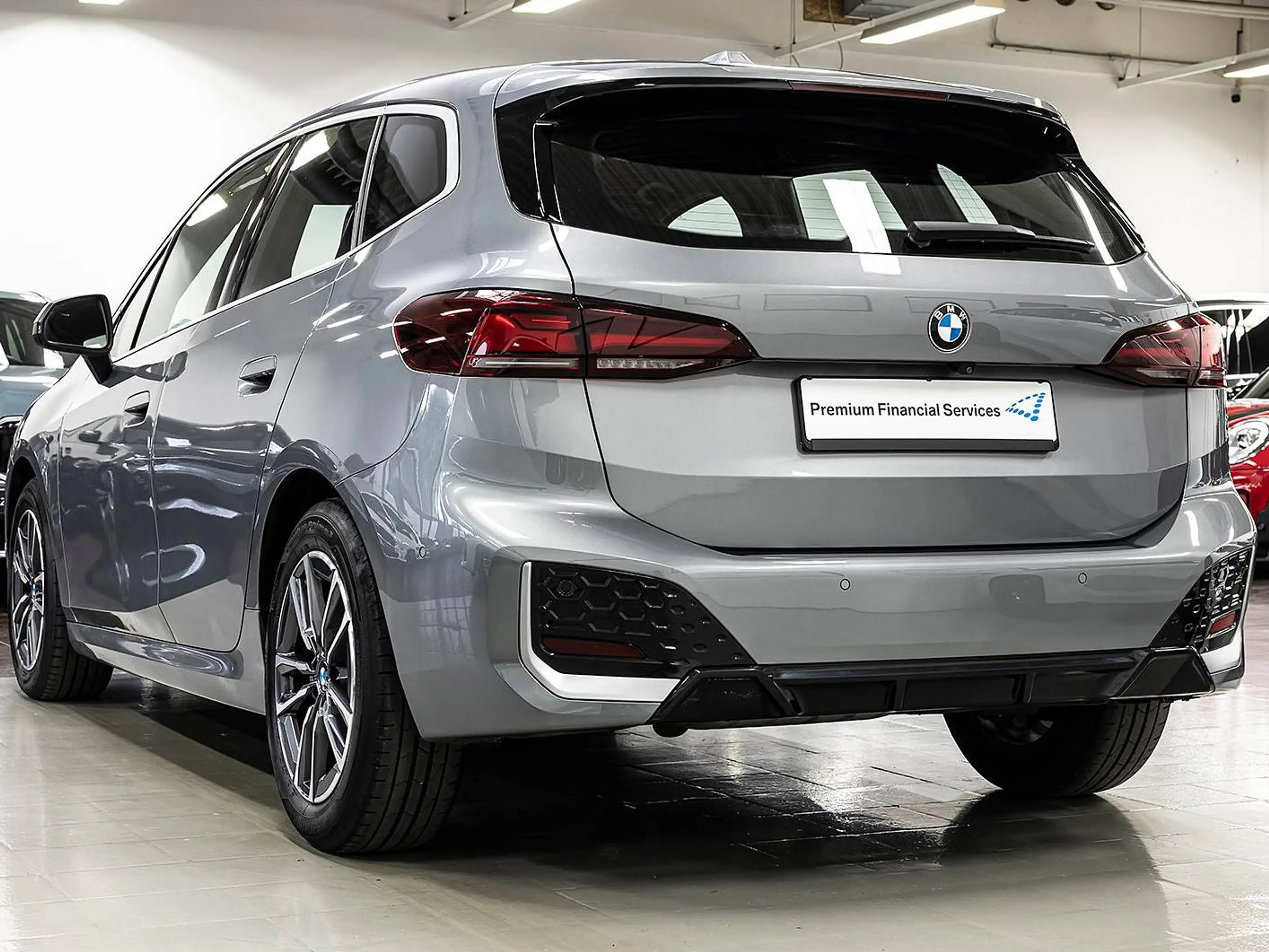 BMW 223 xdAT M-SPORT SAG LED LCP DA+ AG TMP SHZ KAM ASFW DAB CARPLAY AHK 18" — photo 5