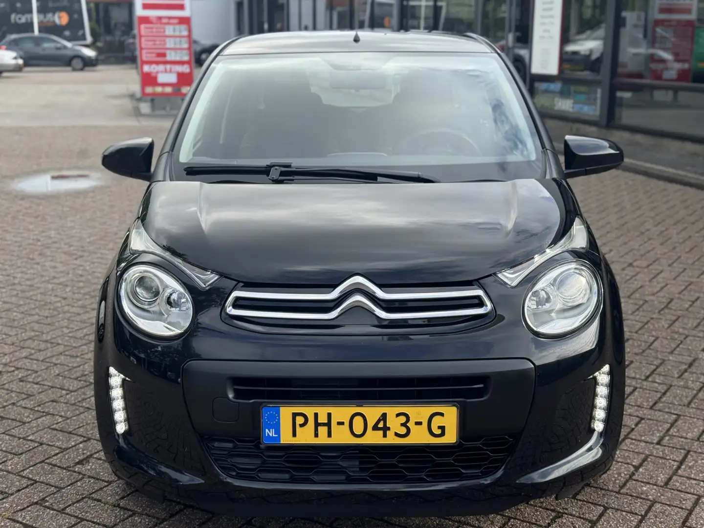 Citroen C1 1.0 e-VTi Feel Carplay|Airco|5Deurs Zwart - 2