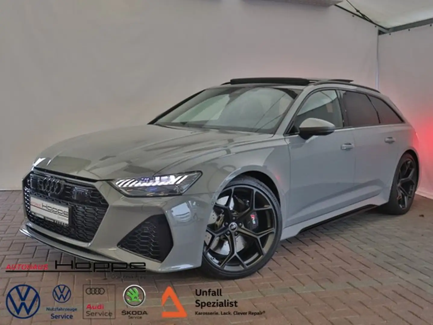 Audi RS6 Audi RS 6 Avant Performance 4.0 TFSI PANO+HEAD-... Grau - 1