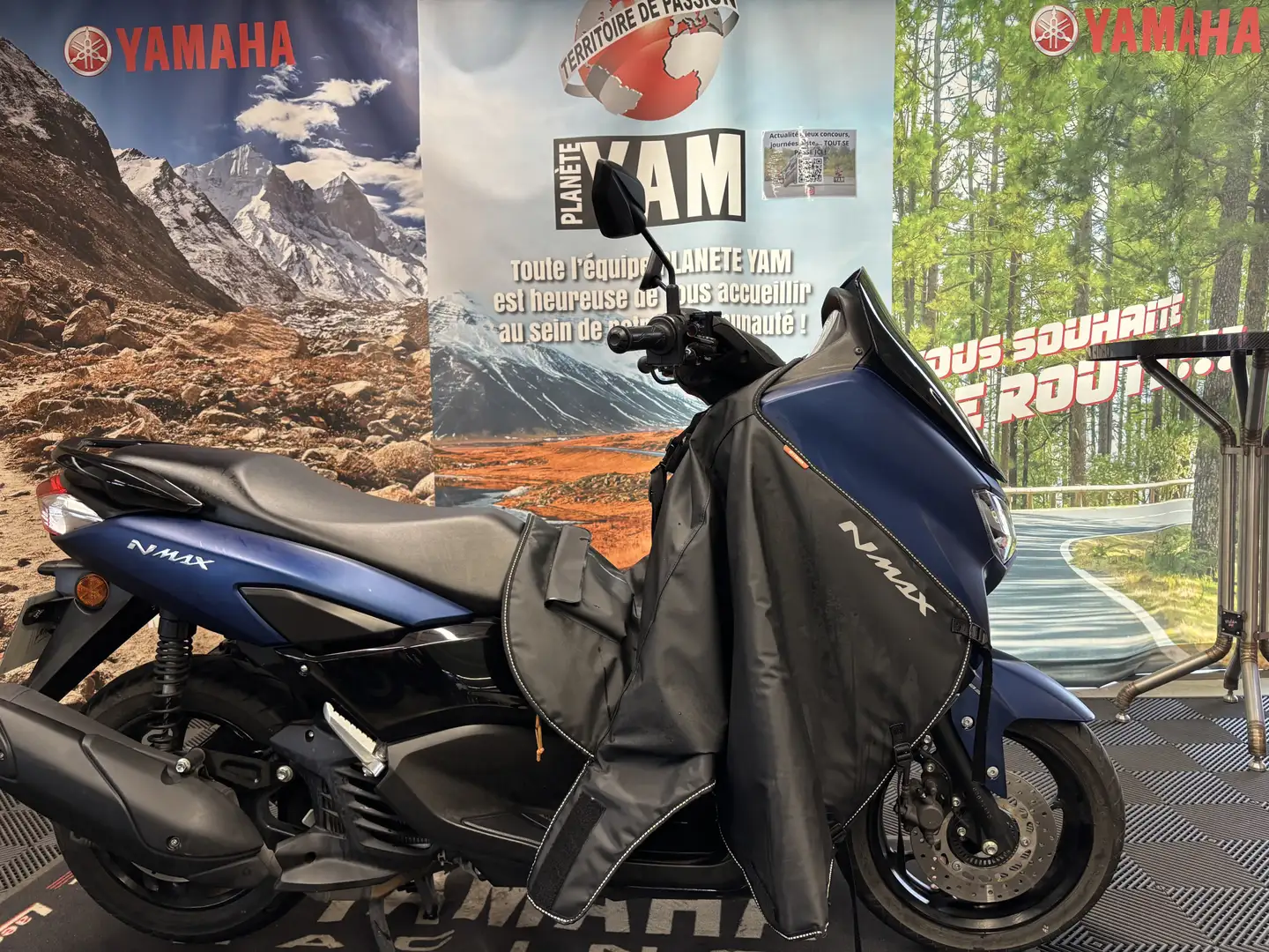 Yamaha NMAX Albastru - 1