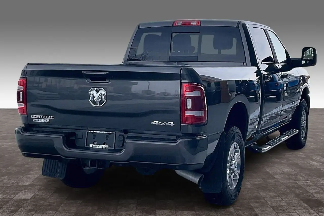 RAM 2500 снимка RAM 2500