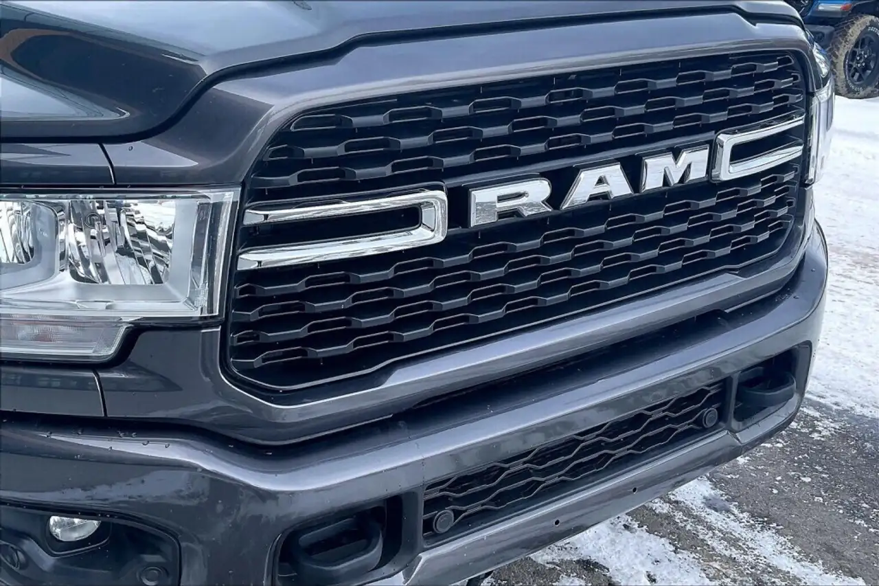 RAM 2500 снимка RAM 2500