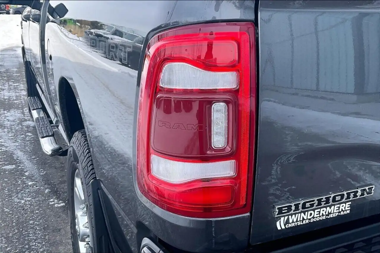 RAM 2500 снимка RAM 2500