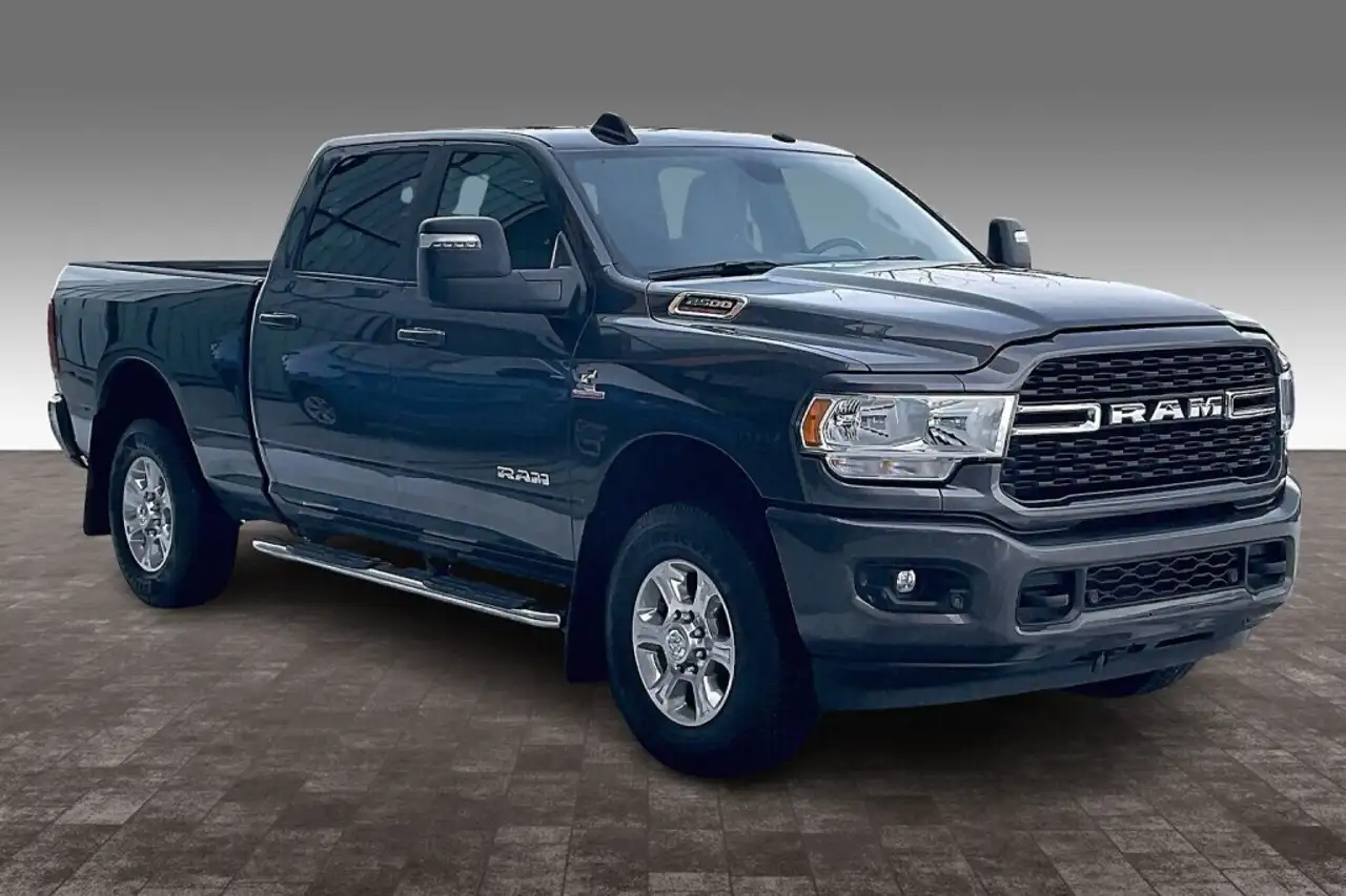 RAM 2500 снимка RAM 2500