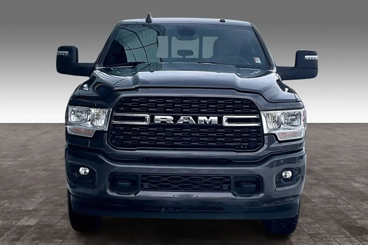 RAM 2500 снимка RAM 2500