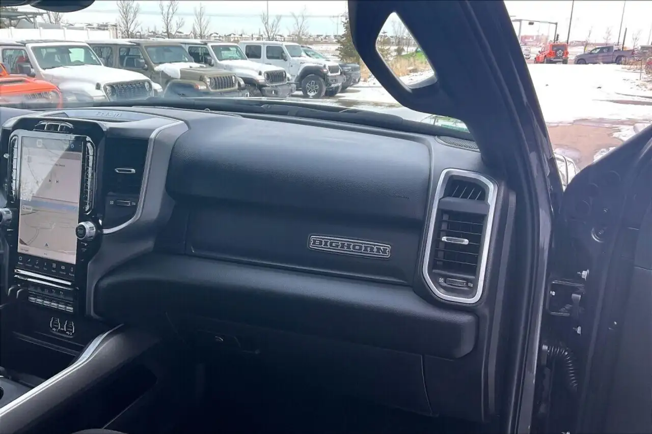 RAM 2500 снимка RAM 2500