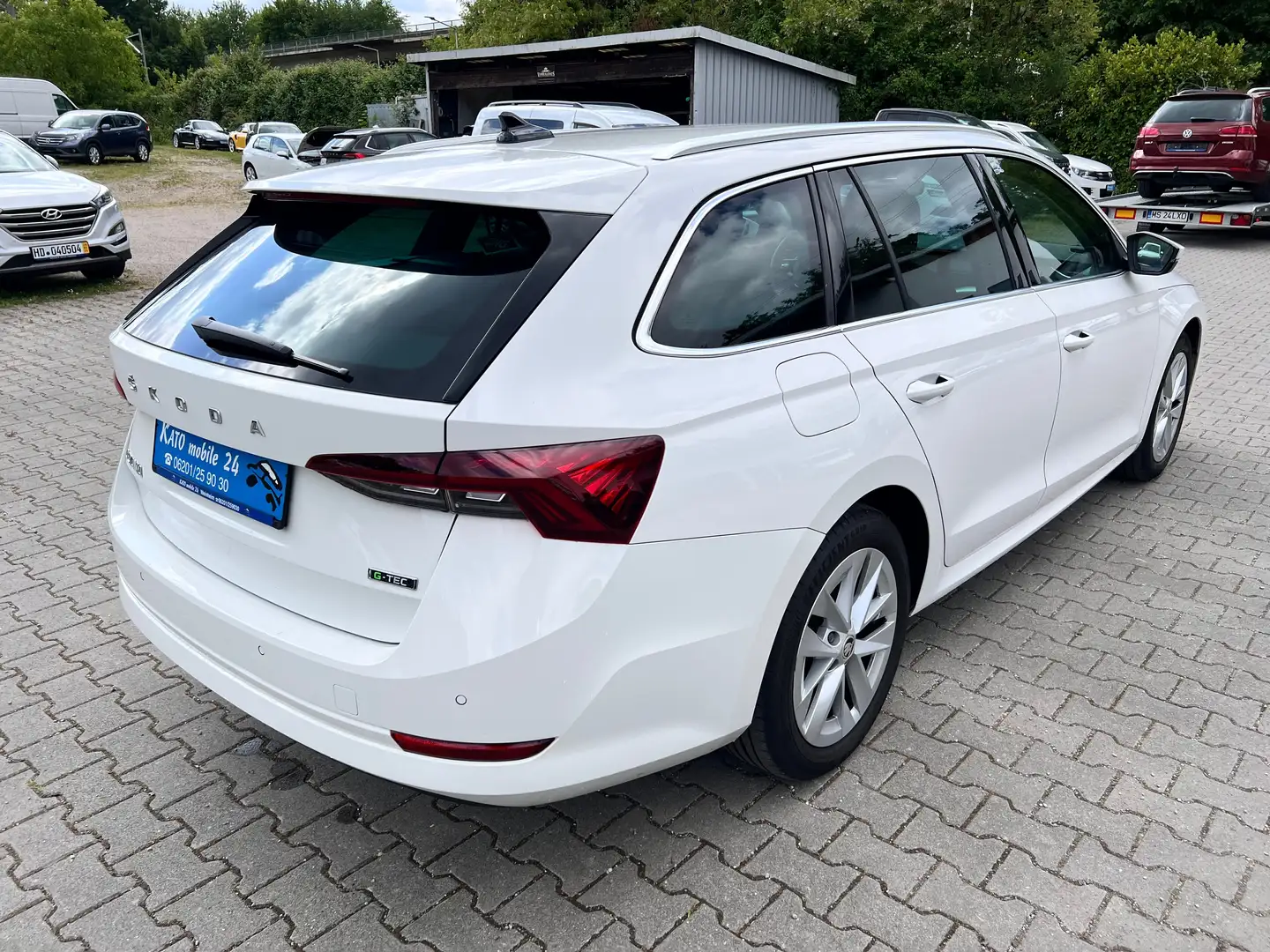 Skoda Octavia Combi First Edition 1.5 TGI DSG Sitzbelüftung Wit - 2