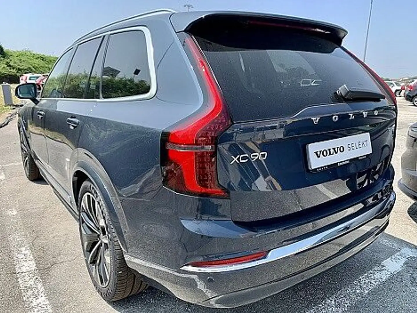 Volvo XC90 Ultra, T8 AWD ibrido plug-in, Elettrica/Benzina, B Bleu - 2