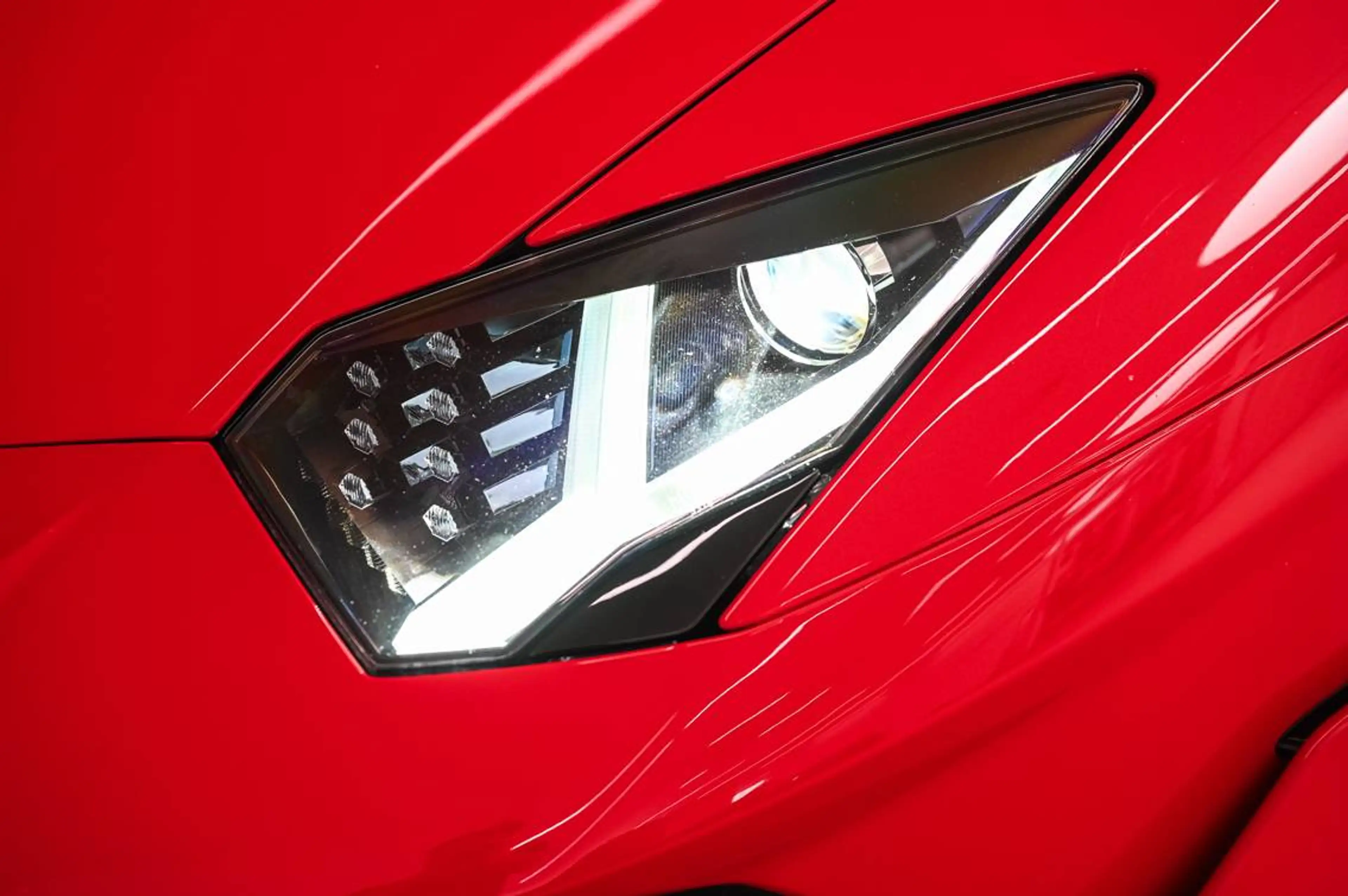 Lamborghini Aventador Aventador SVJ 6.5i V12 LP770-4 — photo 11