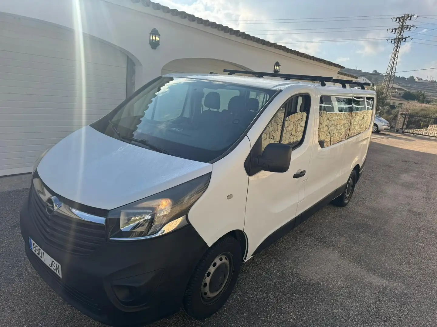 Opel Vivaro Combi 6 1.6CDTi Biturbo S/S 27 L1 125 Blanco - 1