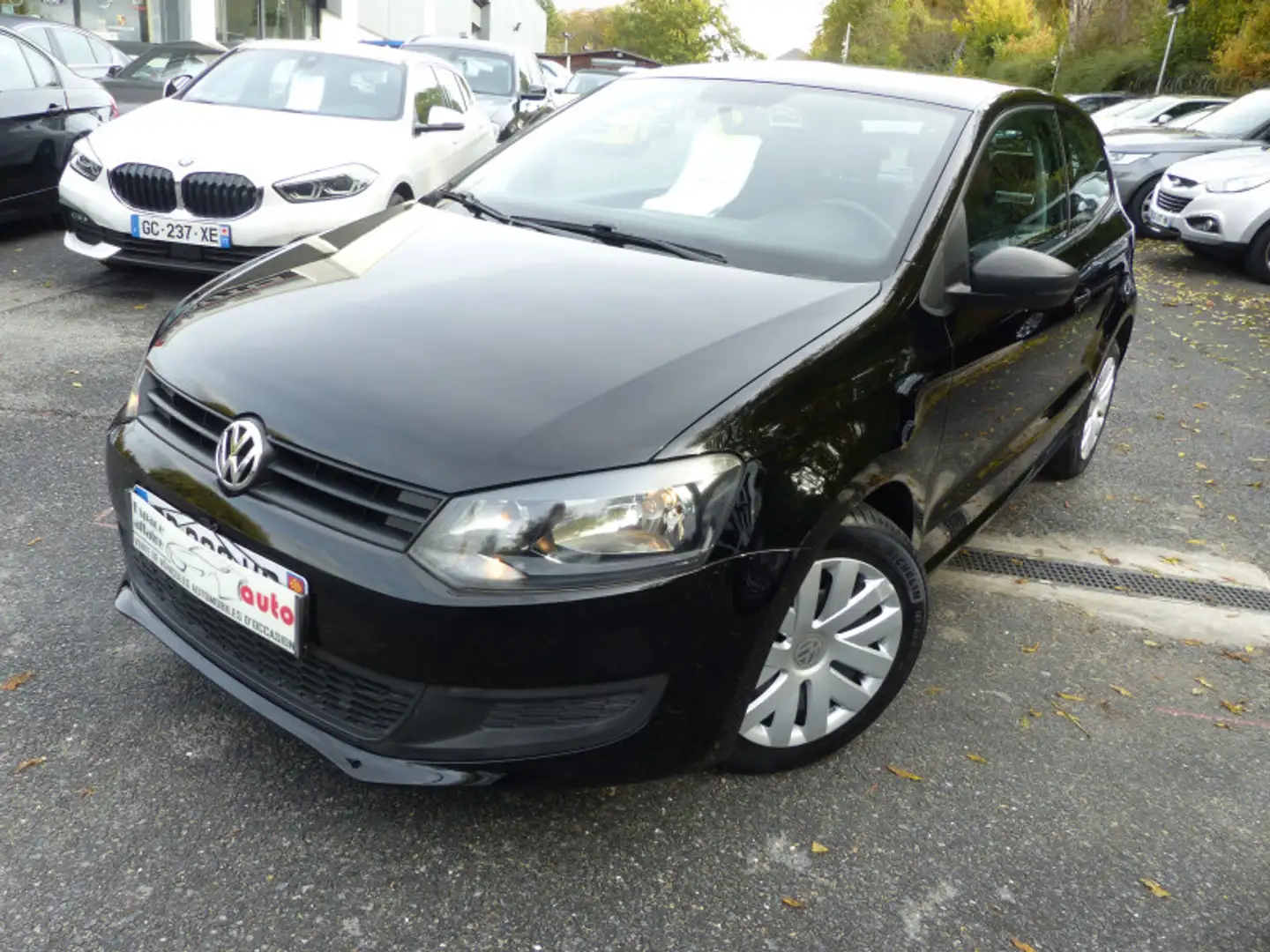 Volkswagen Polo 1.2 60CH TRENDLINE 3P Schwarz - 1