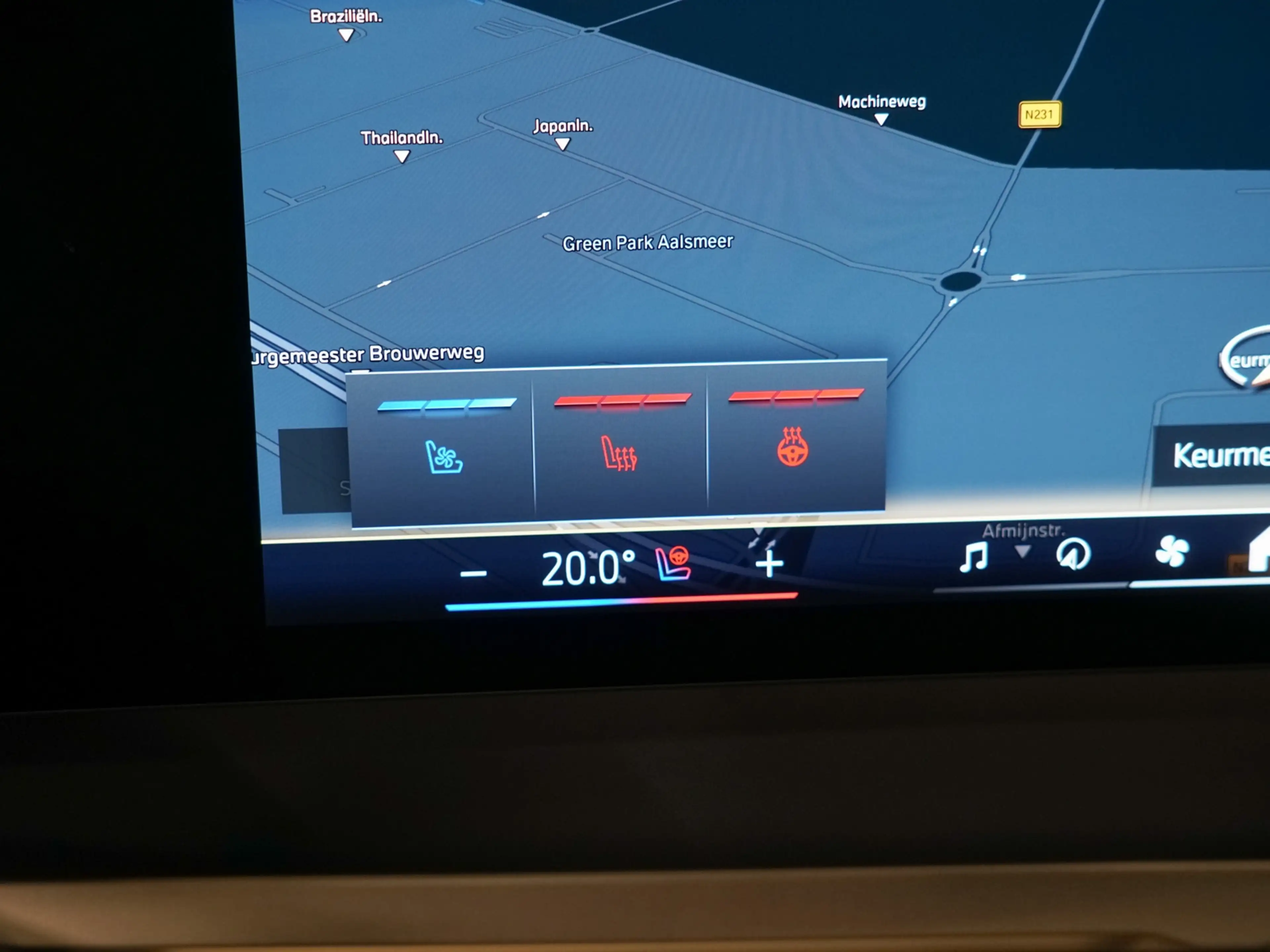 BMW iX xDrive50 112 kWh Skylounge | CoPilot | Stoelventil — photo 13