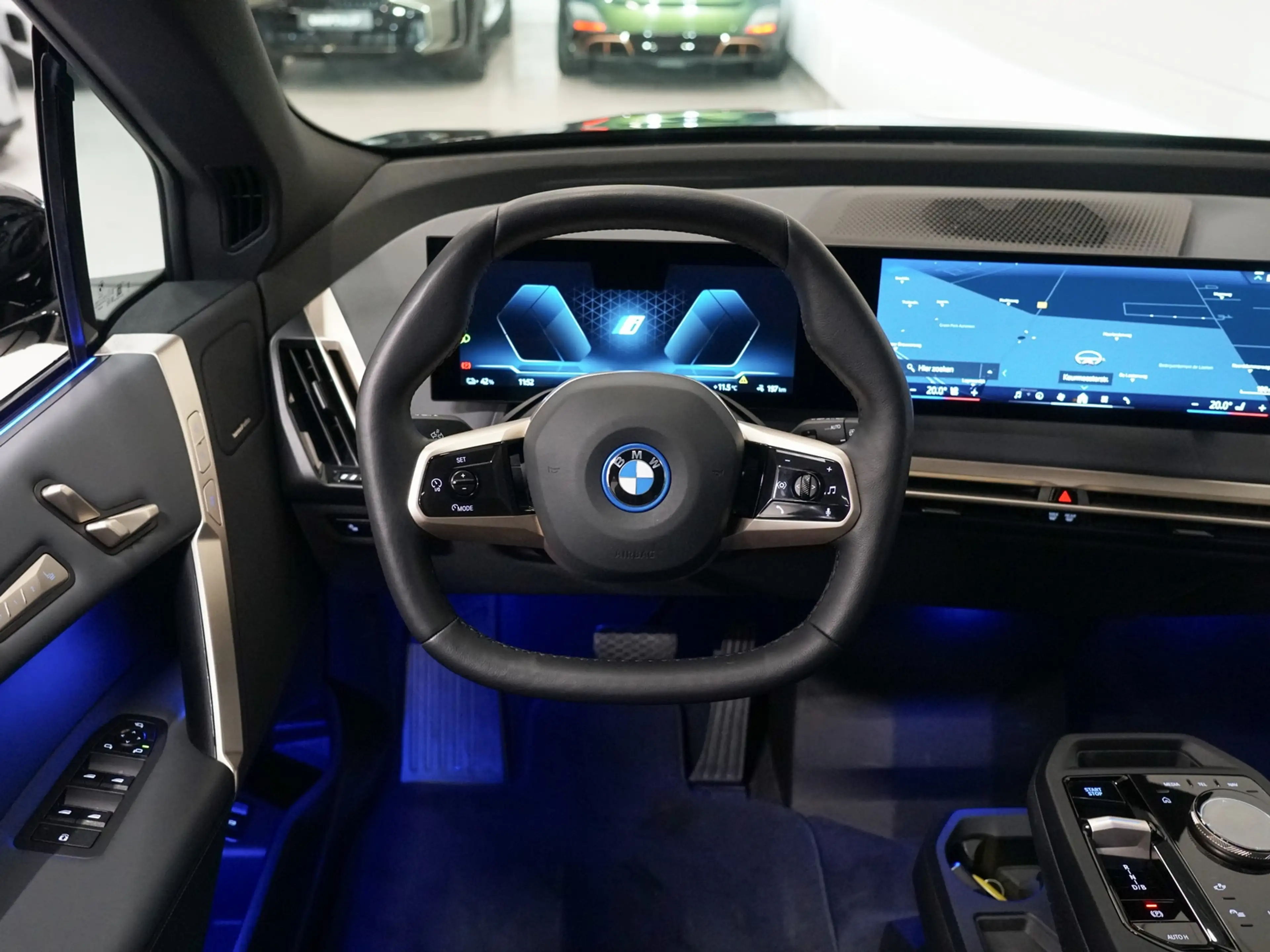 BMW iX xDrive50 112 kWh Skylounge | CoPilot | Stoelventil — photo 46