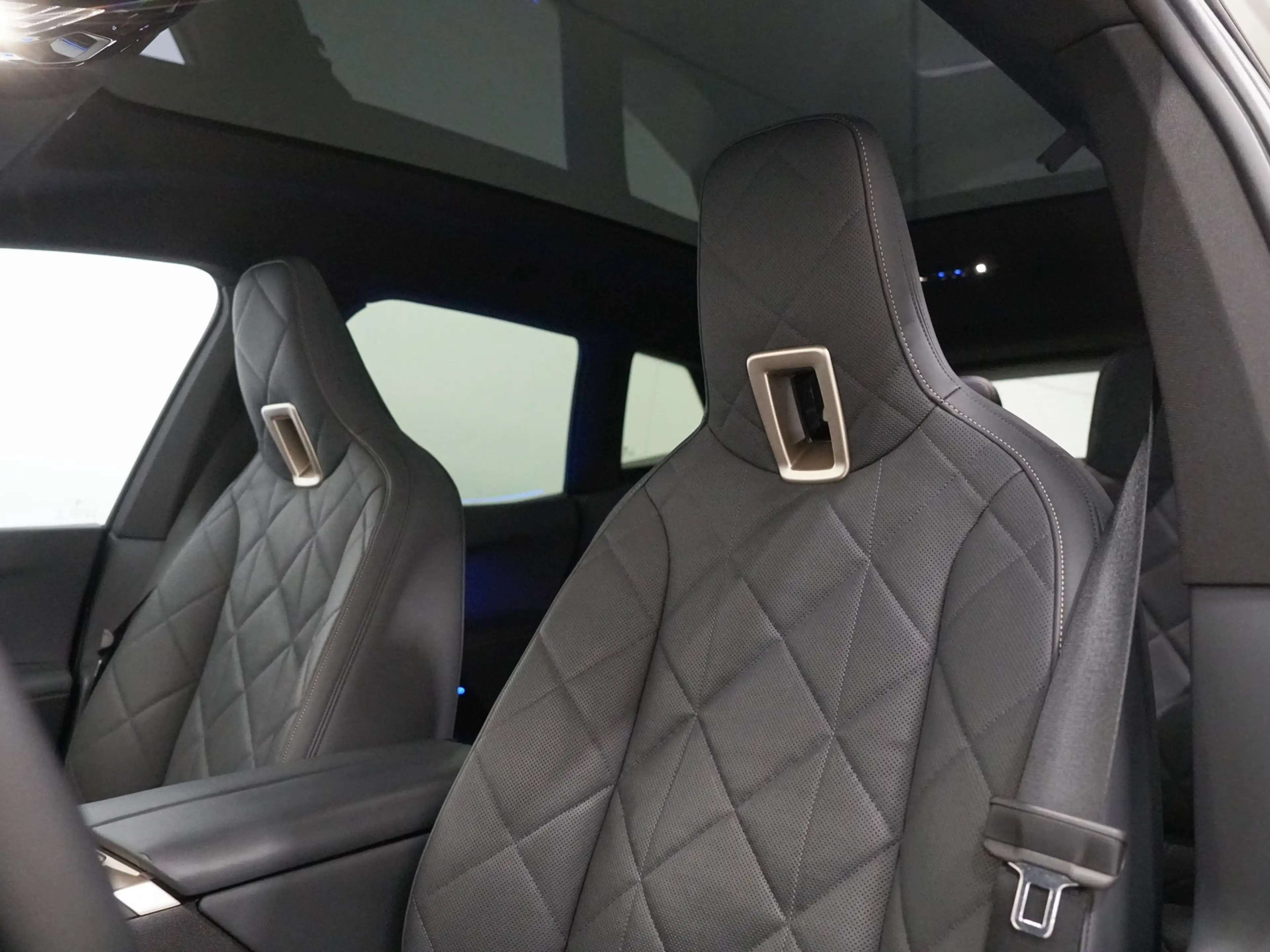 BMW iX xDrive50 112 kWh Skylounge | CoPilot | Stoelventil — photo 27
