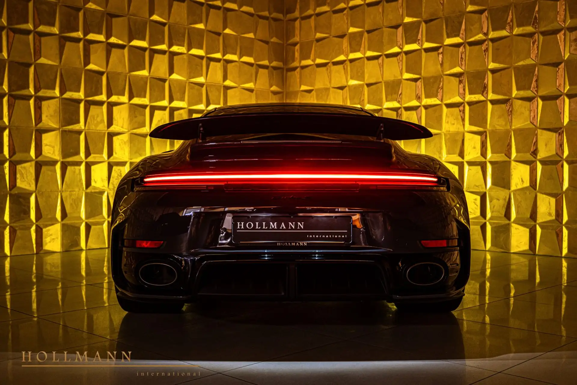포르쉐 911 Turbo S Coupe 2026 회색 사진 8