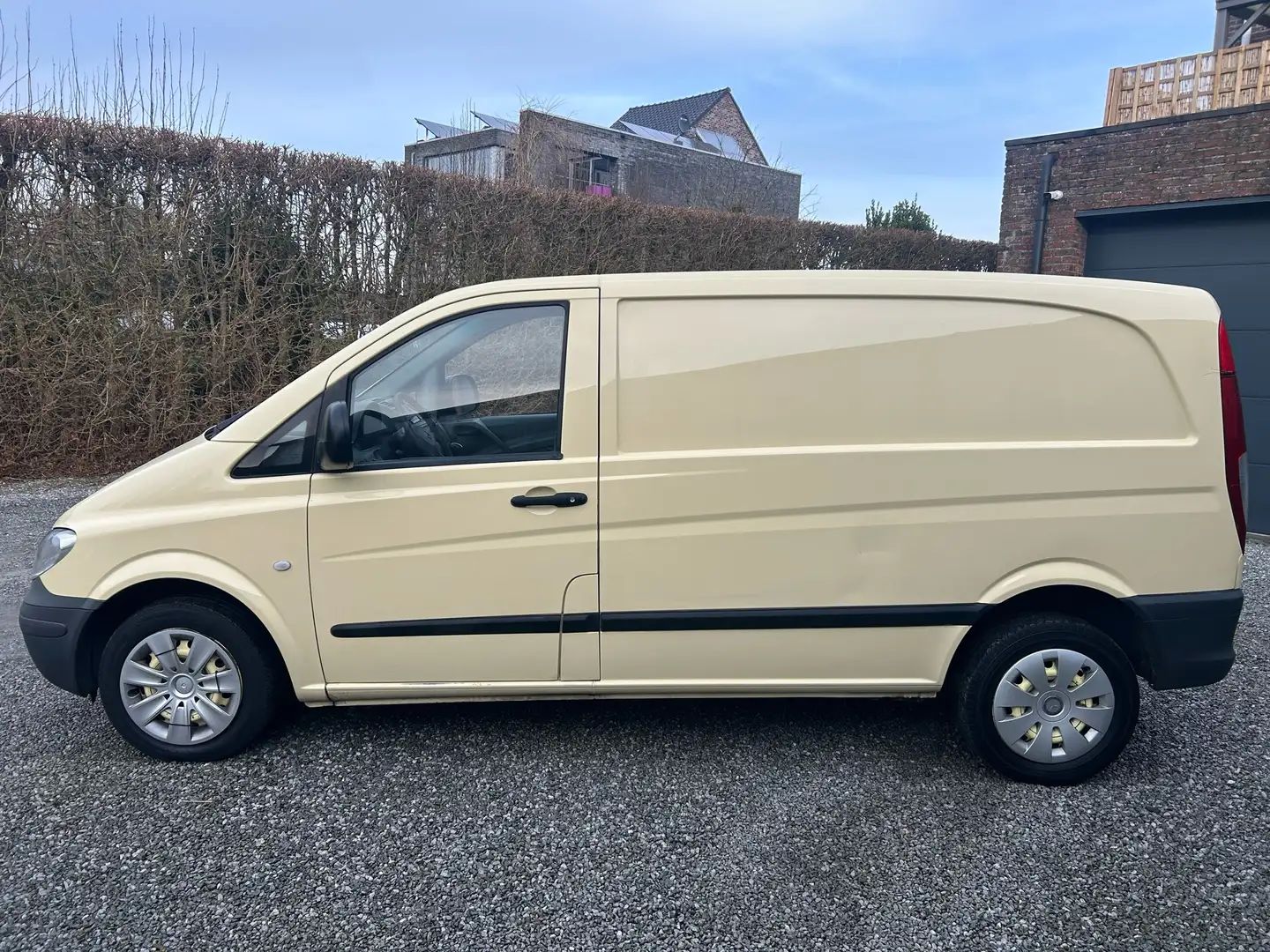 Mercedes-Benz Vito 2.1 CDI/ AVEC CONTROLE TECHNIQUE/ CAR PASS Geel - 2