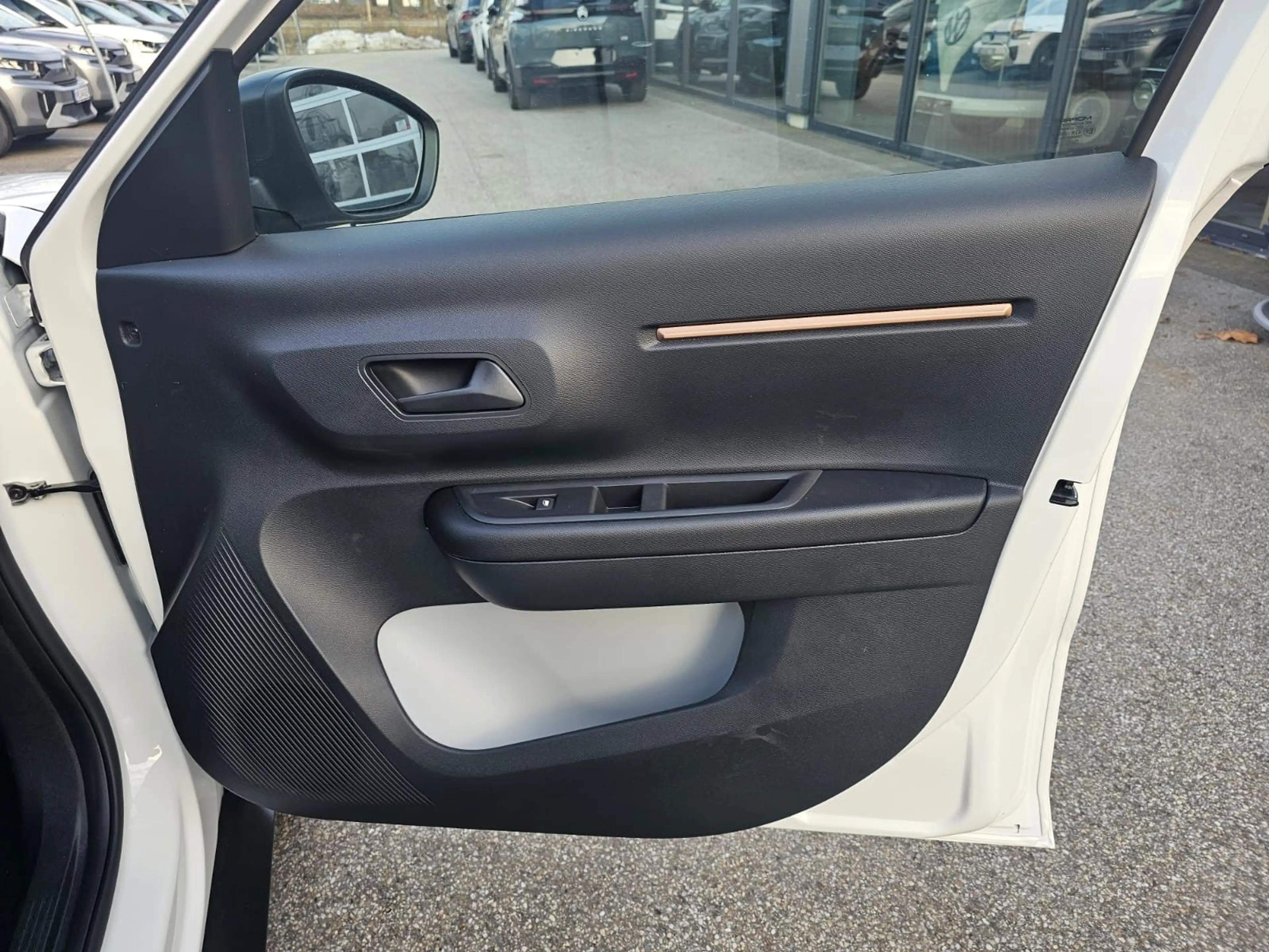 Citroen C3 Aircross Turbo 100 YOU PDC*DACH SCHWARZ*KLIMA — photo 17
