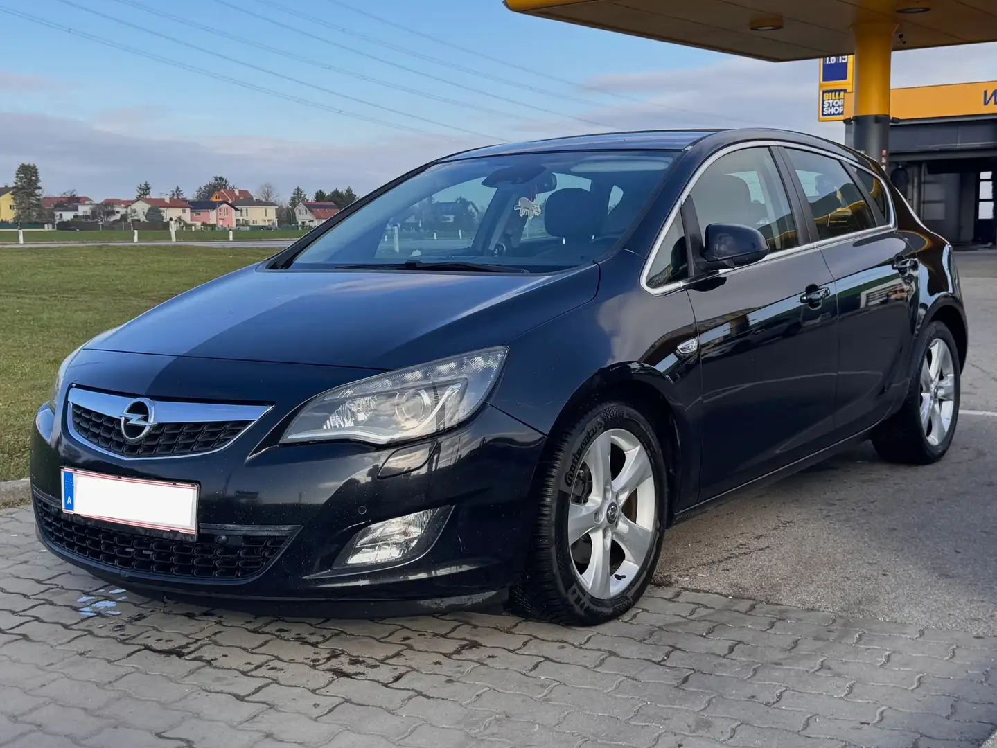 Opel Astra Astra 1,7 Ecotec CDTI Sport Sport Schwarz - 1