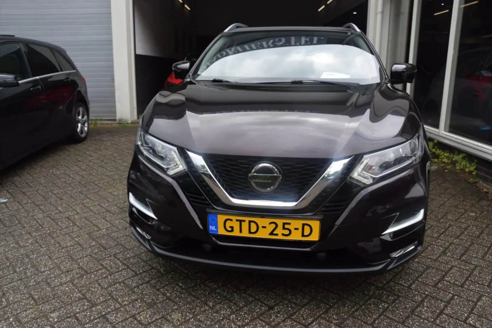Nissan Qashqai 1.3 DIG-T N-Connecta hele mooie nissan, prachtige Violett - 2