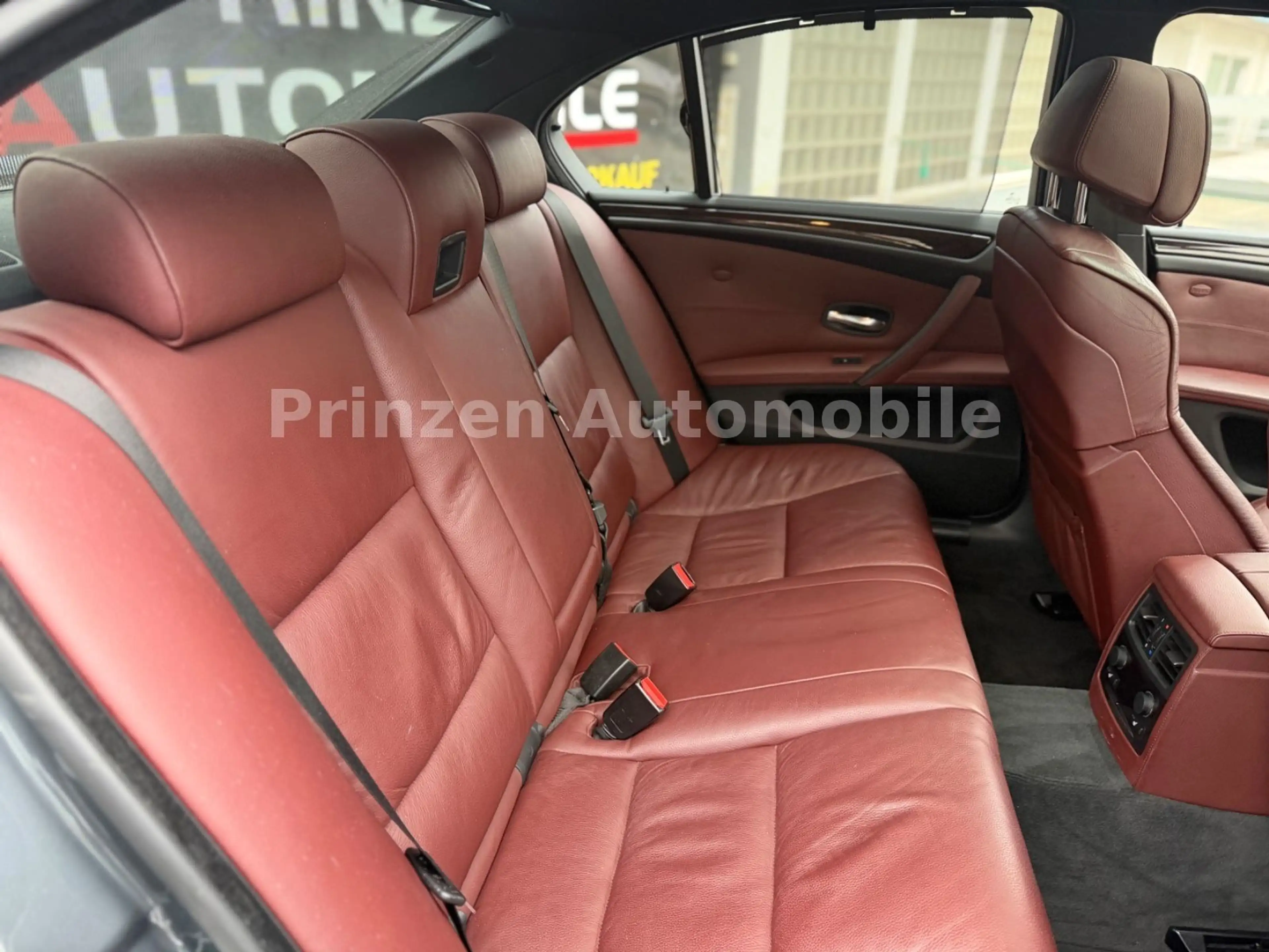 BMW 530 i xDrive Editi Sport M Technik*Head*Memo*2.H — photo 11
