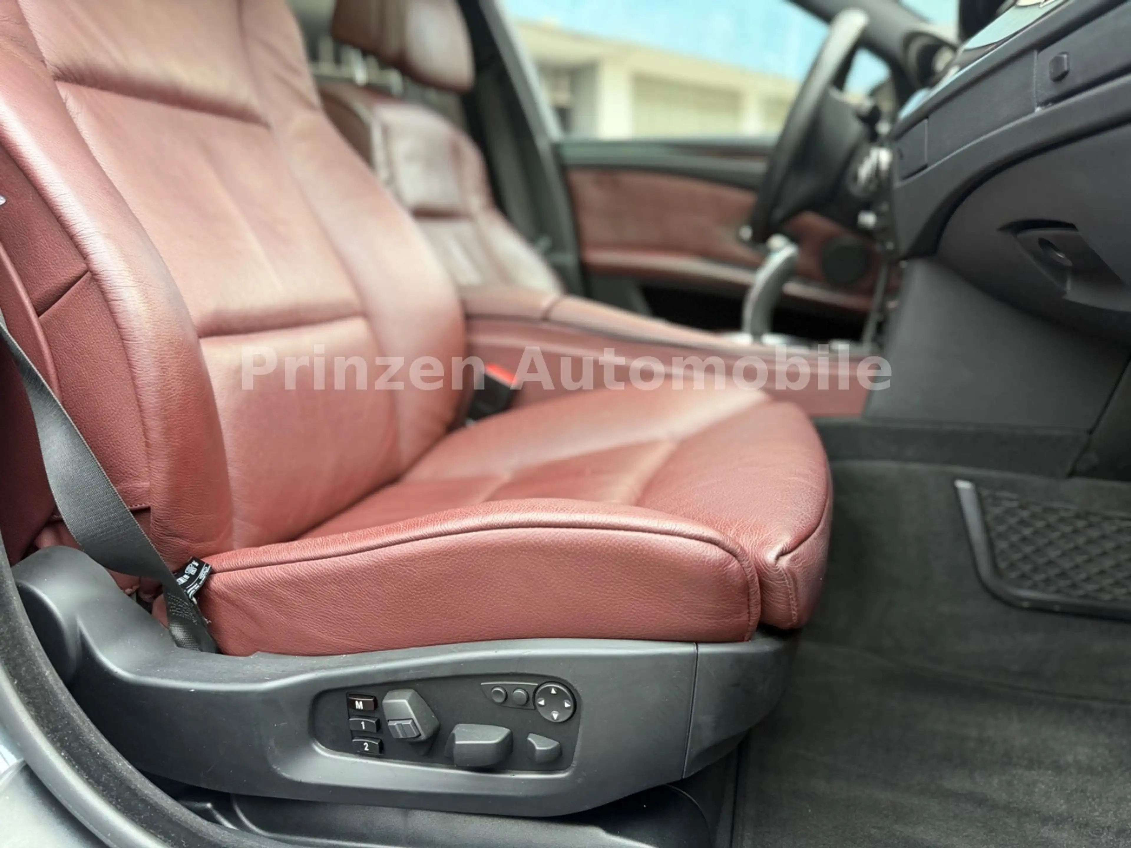 BMW 530 i xDrive Editi Sport M Technik*Head*Memo*2.H — photo 14