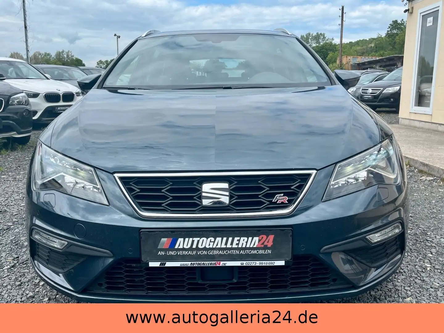 SEAT Leon 2.0 ST FR SPORT DSG Navi Leder Pano LED KAM Grey - 2