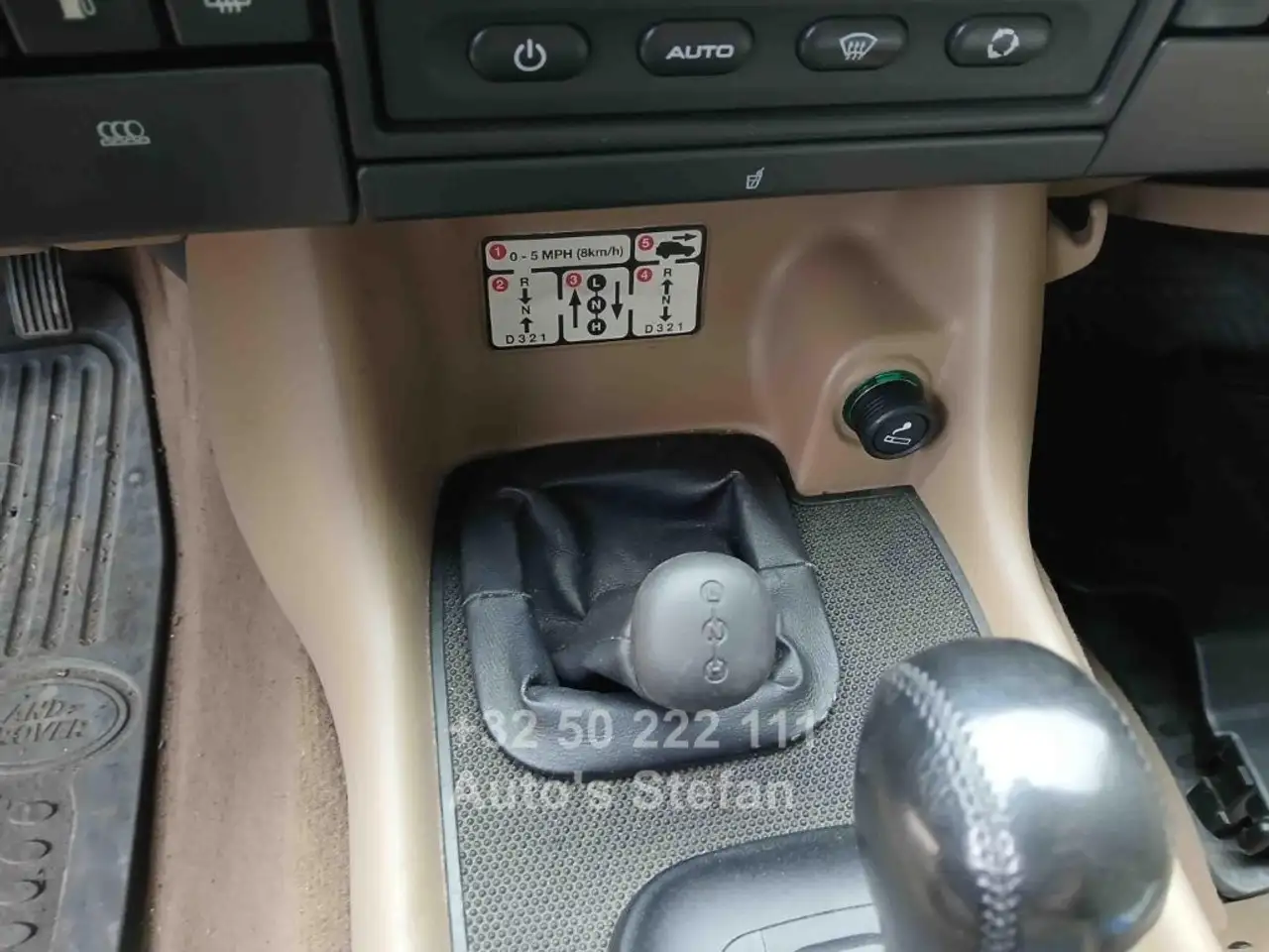 Land Rover Discovery 4.0i V8, foto 10